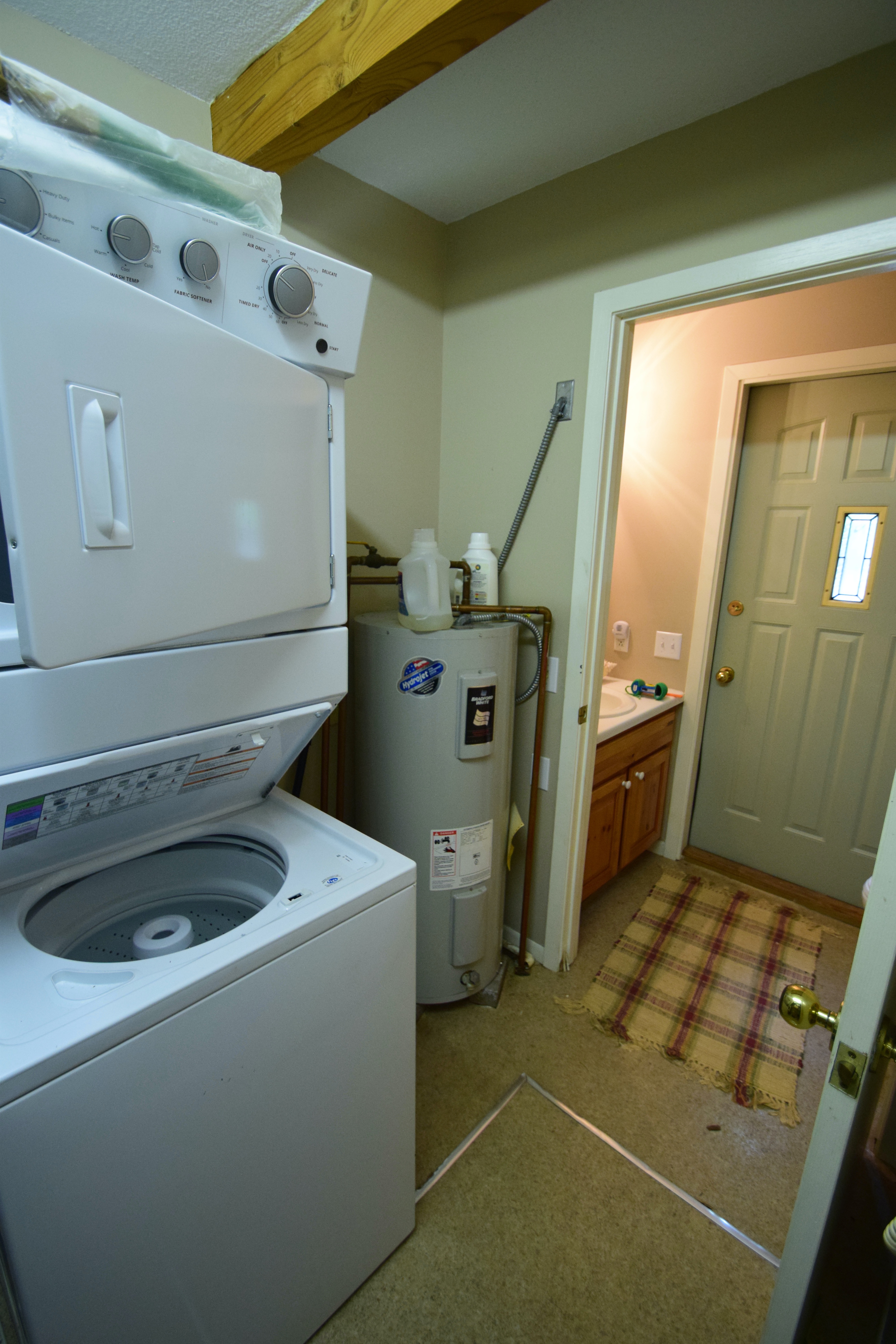Powder room and laundry